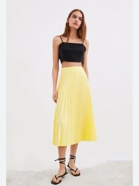 Zara Yellow Pleated Midi Skirt